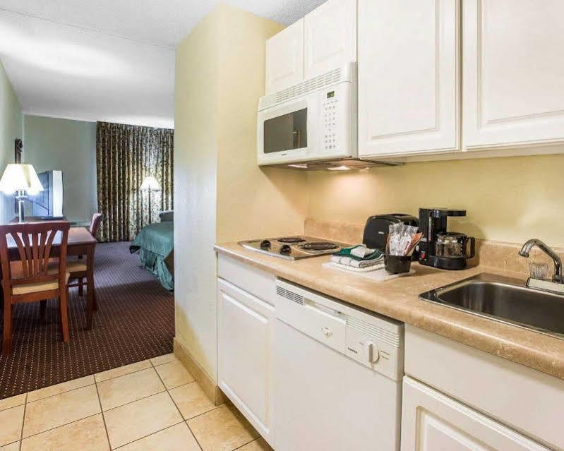 Likehome Extended Stay Hotel וורנר רובינס מראה חיצוני תמונה